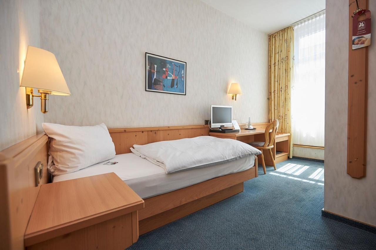 Hotel Bergischer Hof Windeck Eksteriør billede